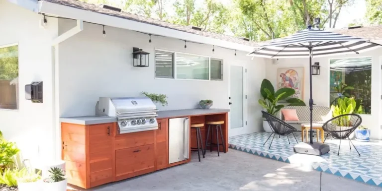 Outdoor Kitchen Ideas