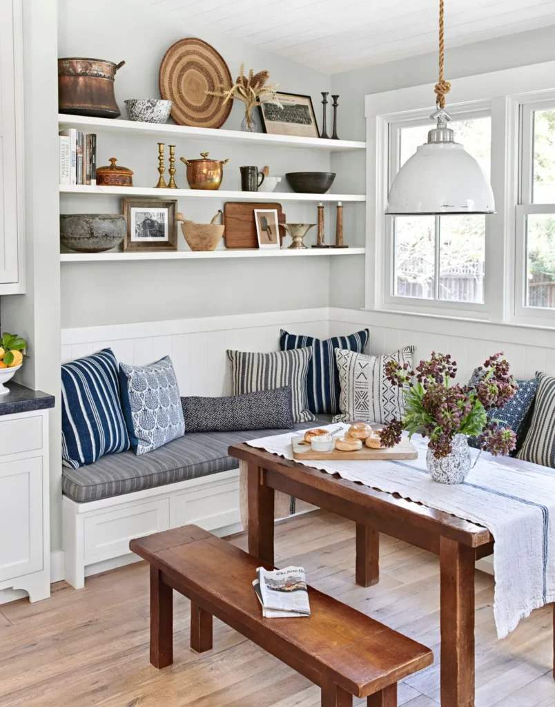 Kitchen Nook Ideas for a Small Corner