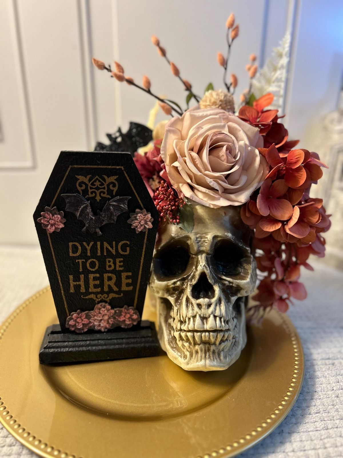 Halloween Kitchen Island centerpieces