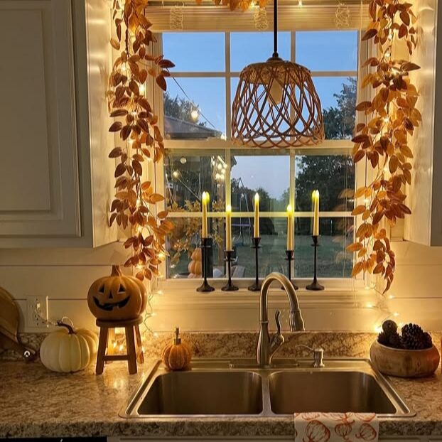 Fall kitchen window decor ideas