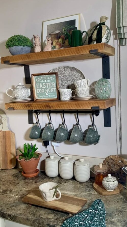 Fall kitchen window decor ideas