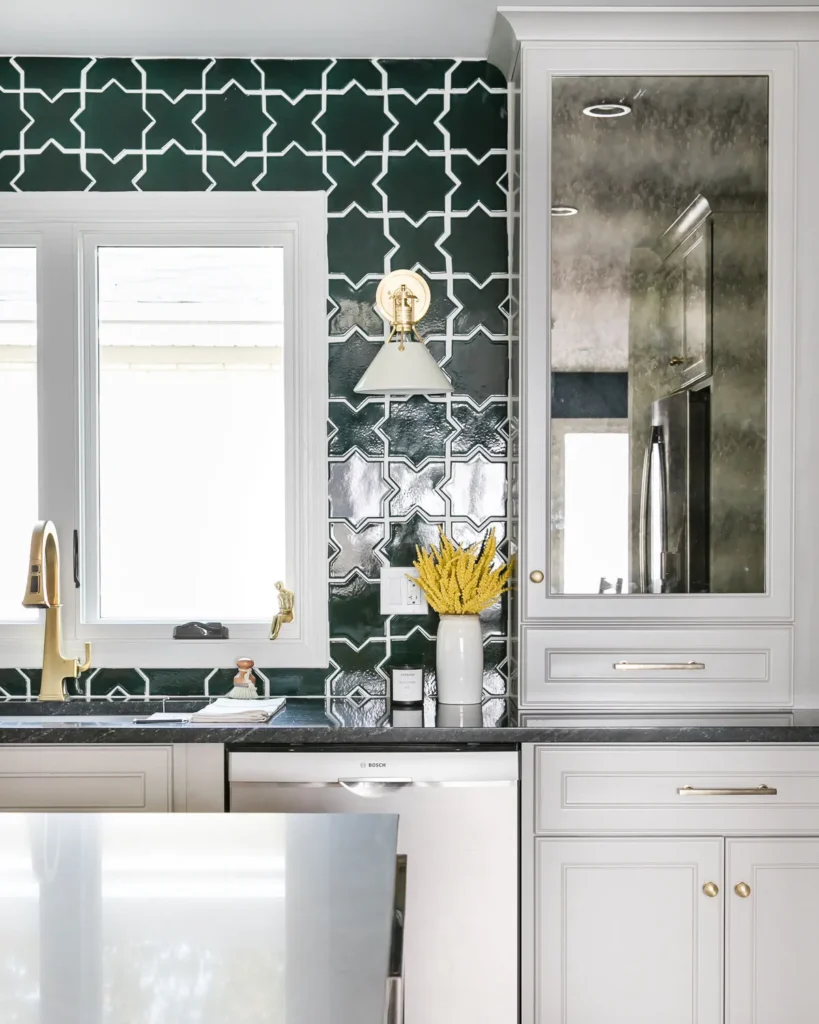 modern kitchen backsplash ideas