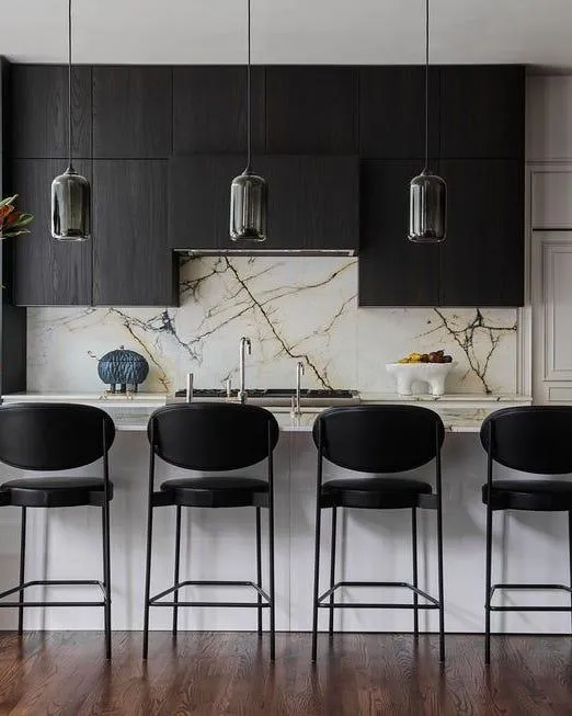 Black and Neutral Kitchen Ideas