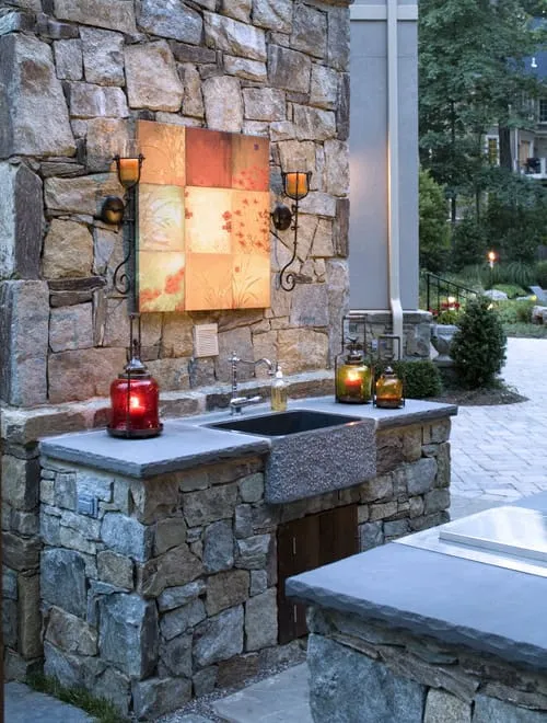 Small Outdoor Kitchen Design