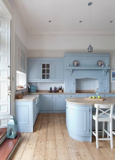 Small Kitchen Cabinet Colors