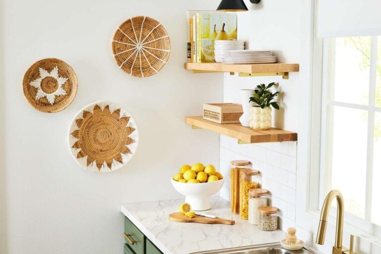 Modern Kitchen Wall Decor Ideas