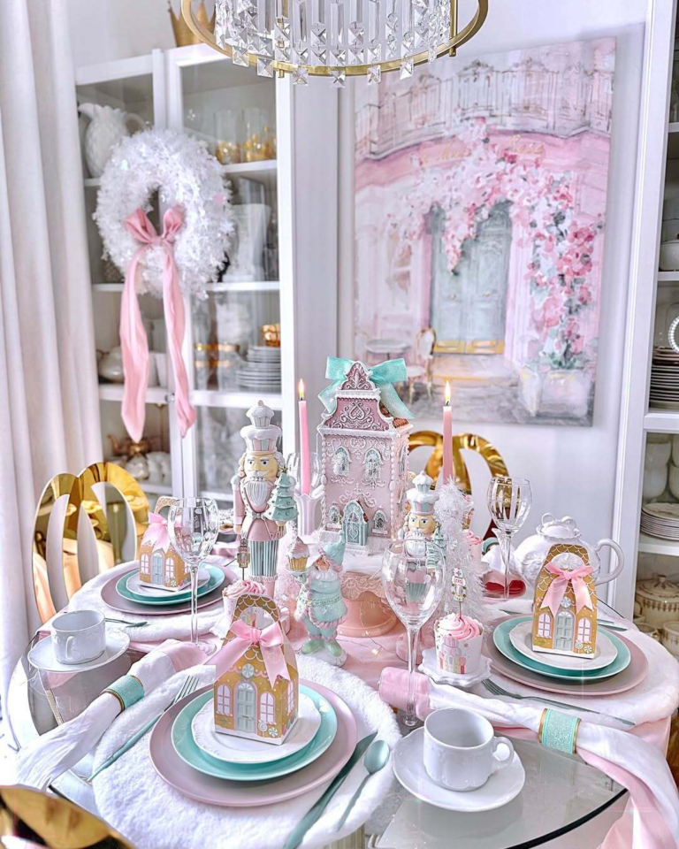 Brilliant Christmas Table Setups